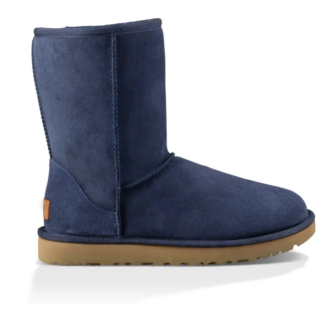 Women’s UGG Classic Short II – Timeless Comfort & Style
