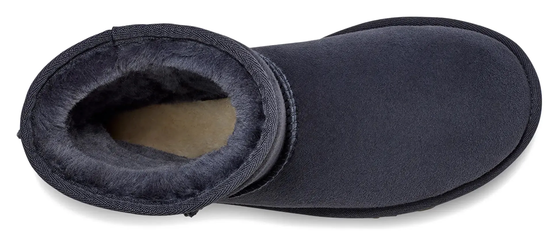 Women’s UGG Classic Short II – Timeless Comfort & Style