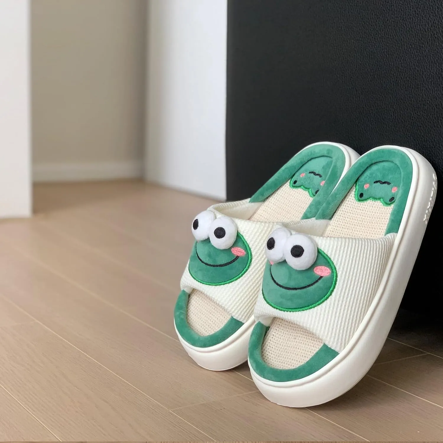 XIXITIAO Cow Slippers for Women/Men Indoor, Cute Cartoon Animal House Shoes, Comfortable Cotton Linen Bedroom Kawaii Cloud Slides