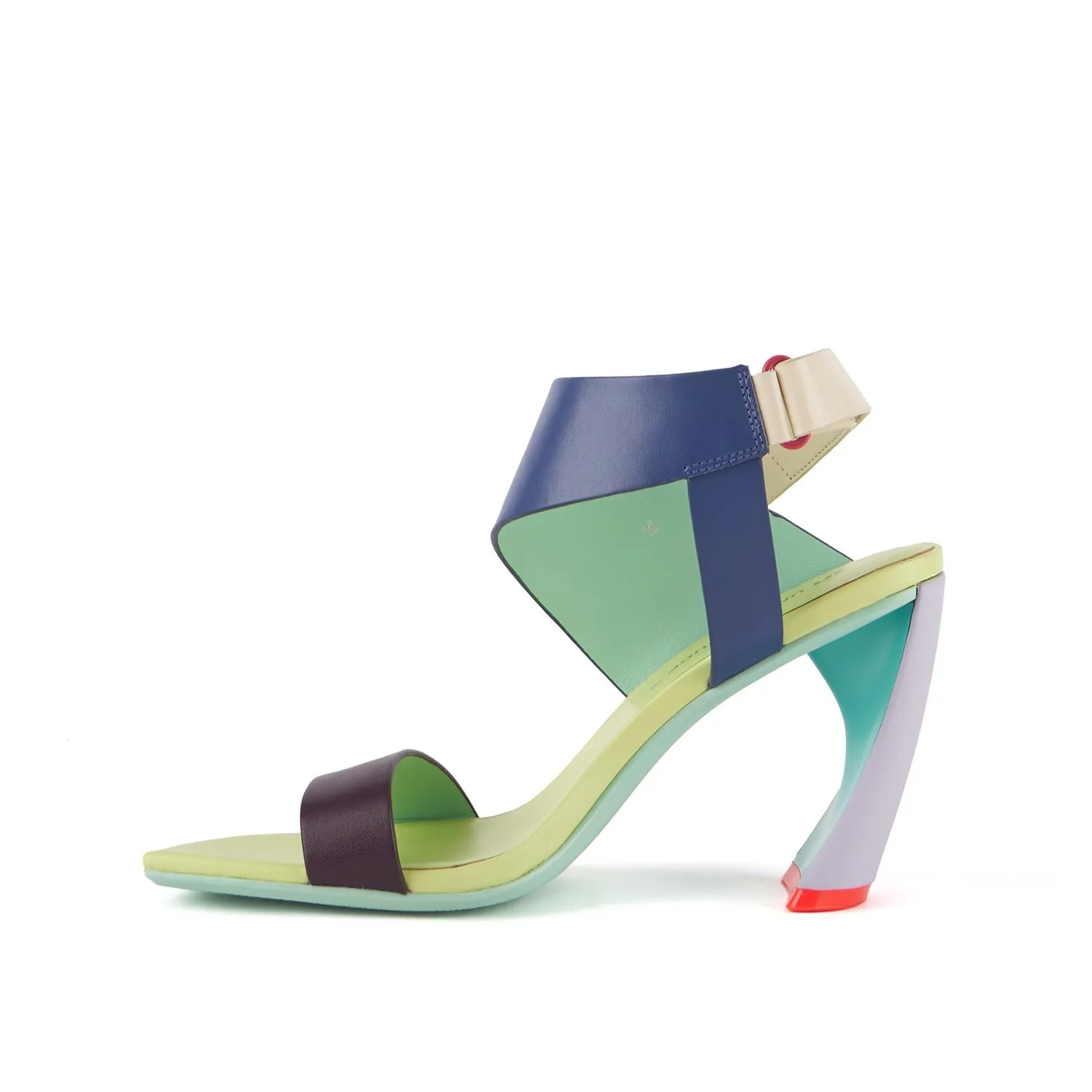 Zuma Sandal Hi