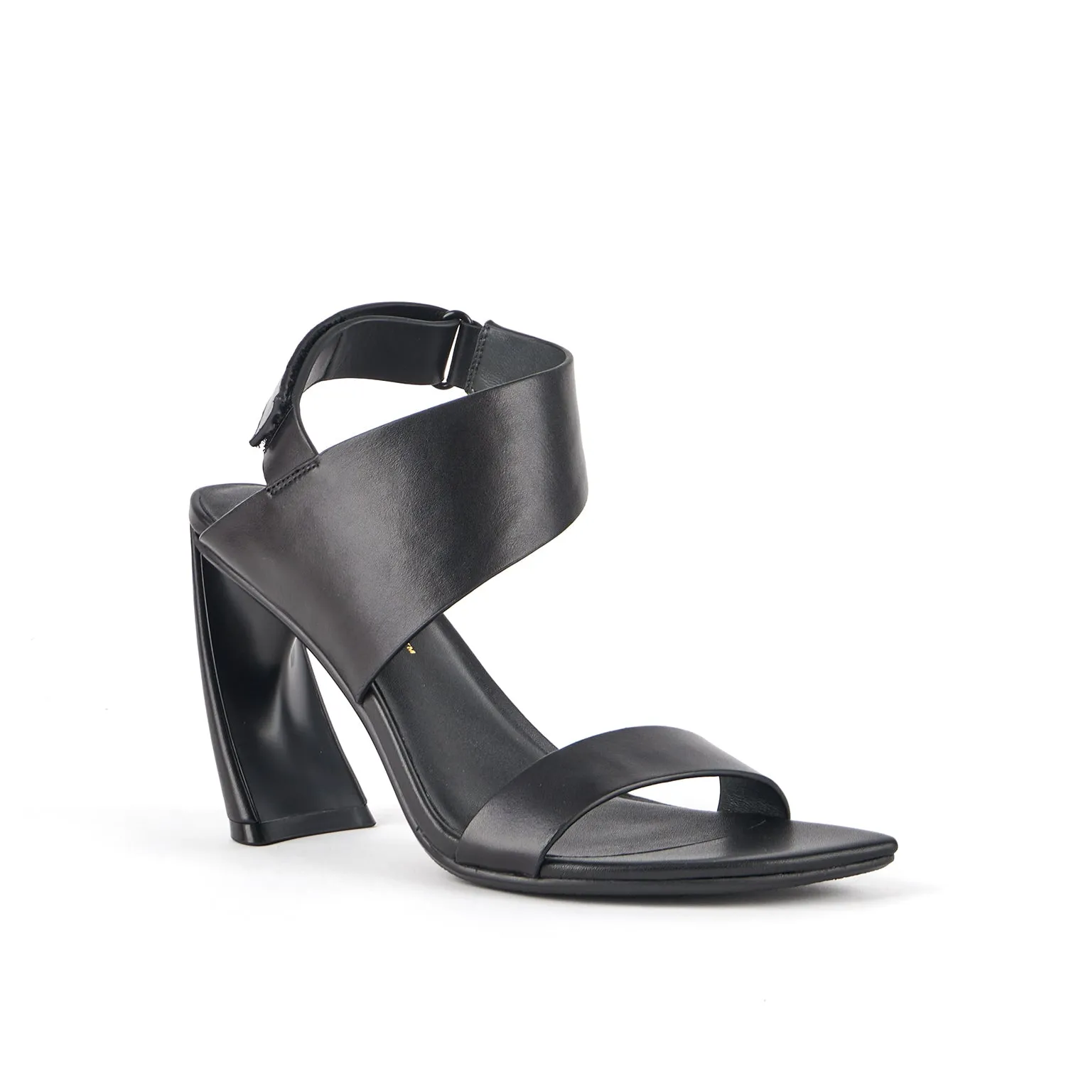 Zuma Sandal Hi